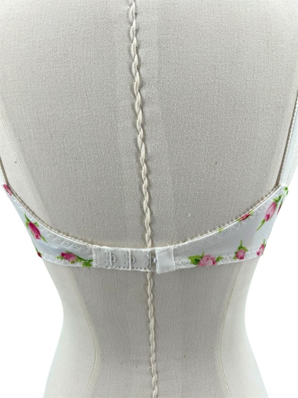 NWT Vtg 90s Maidenform White Rose Print Lace Trim Satin Chantilly Demi-Bra 34B - Picture 7 of 11